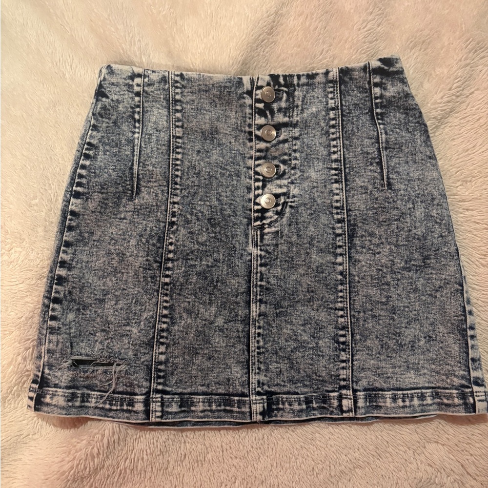 Altar'd State Blue Washed Mini Ripped Jean Skirt